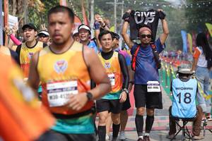 BIB: 484
                            <button type="button" onclick="openModal(8241261)" class="btn btn-primary btn-sm float-right btn-popup" data-toggle="modal" data-target=".modal-high-quality">
                        <i class="fas fa-shopping-cart"></i> Add to Cart
                    </button>
                                            <button type="button" onclick="isThisMe(8241261, true)" class="btn btn-success btn-sm float-right btn-popup btn-isme hidden" data-toggle="tooltip" data-placement="bottom" title="นี่คือรูปของคุณใช่ไหม คลิกที่นี่เพื่อเอาเข้าอัลบั้ม">
                        <i class="fas fa-plus"></i> Add to album
                    </button>
                    <button type="button" onclick="isThisMe(8241261, false)" class="btn btn-warning btn-sm float-right btn-popup btn-isnotme hidden">
                        <i class="fas fa-ban"></i> Remove from album
                    </button>